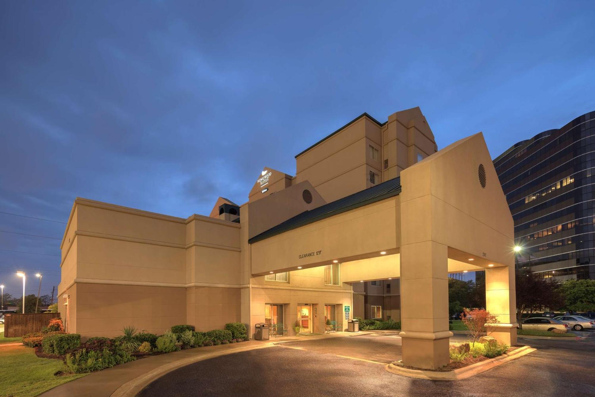 Homewood Suites By Hilton Dallas Market Center Exterior photo